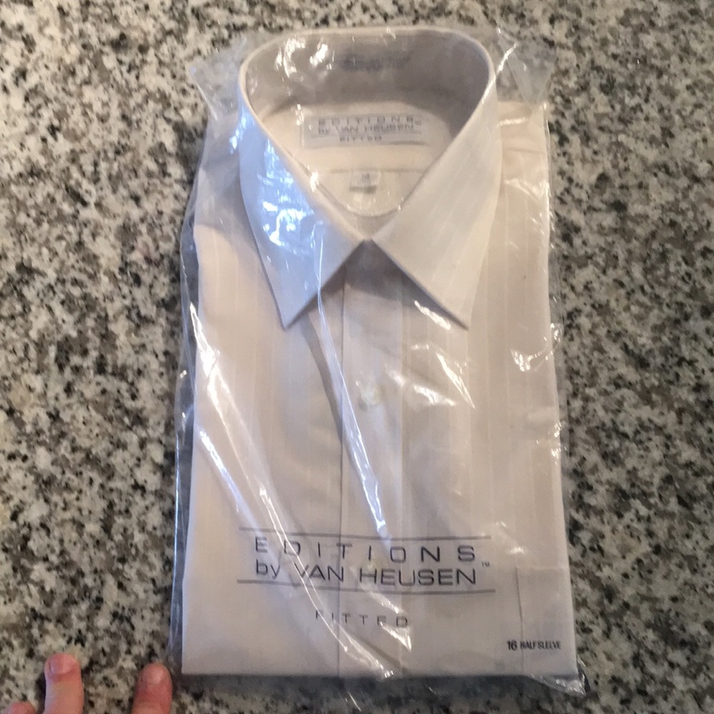 Editions by Van Heusen Fitted Button Down